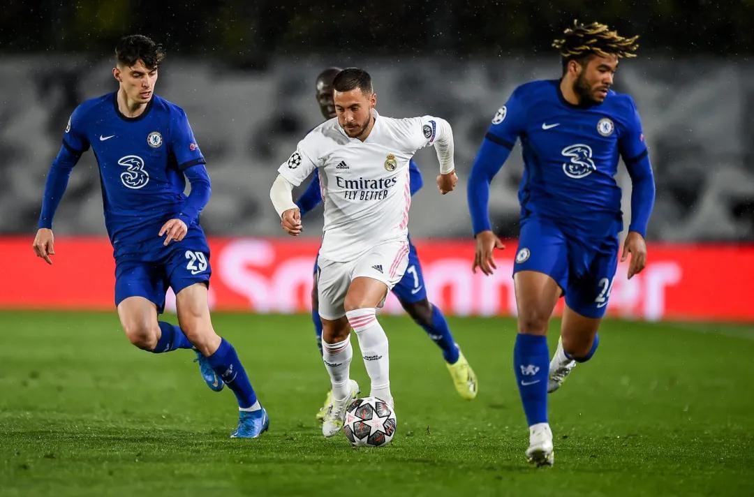 الجدل الإسباني حول التحكيمريال مدريد يتهم النظام بالفساد
