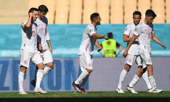 التكنولوجيا الحديثة في مونديال قطر 2022ثورة في تجربة الجماهير والإعلاميين